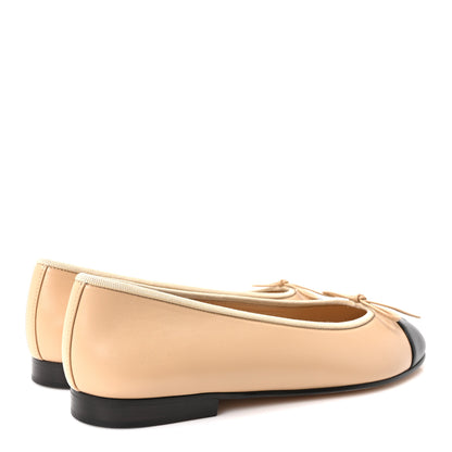 Chanel Lambskin Cap Toe CC Ballerina Flats 39.5 Beige Black 5 of 10