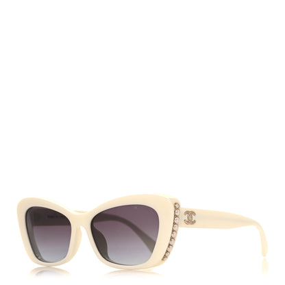Chanel Acetate Pearl Cat Eye CC Sunglasses 5481-H-A White 1 of 7