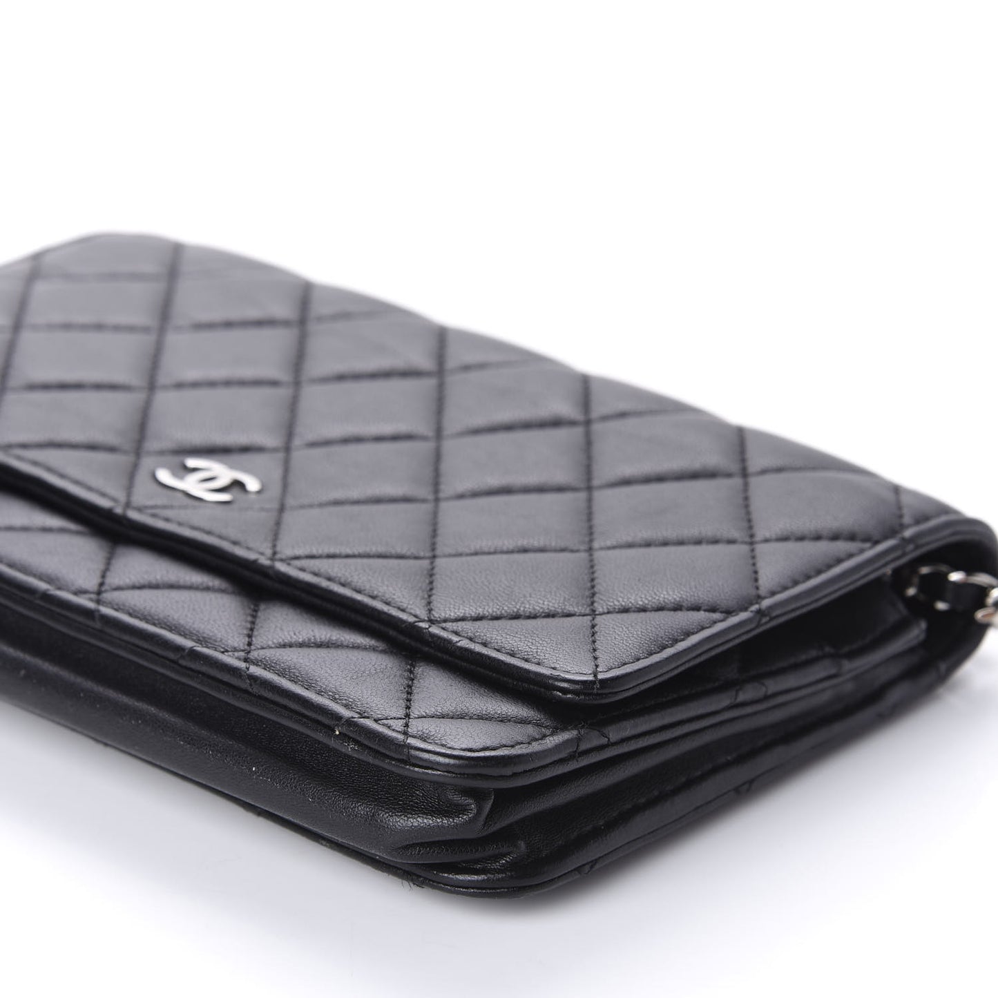Lambskin Quilted Wallet On Chain WOC Black