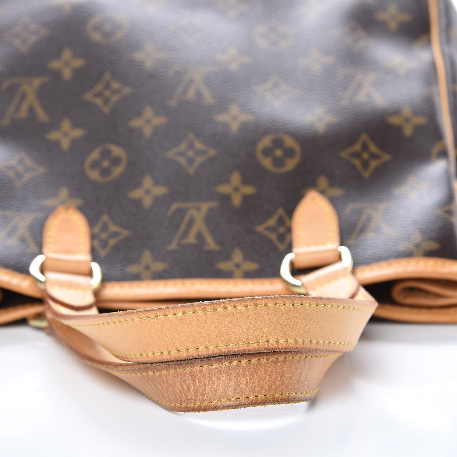 Louis Vuitton Monogram Batignolles 9 of 13