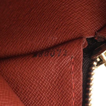 Louis Vuitton Damier Ebene Papillon 30 9 of 10