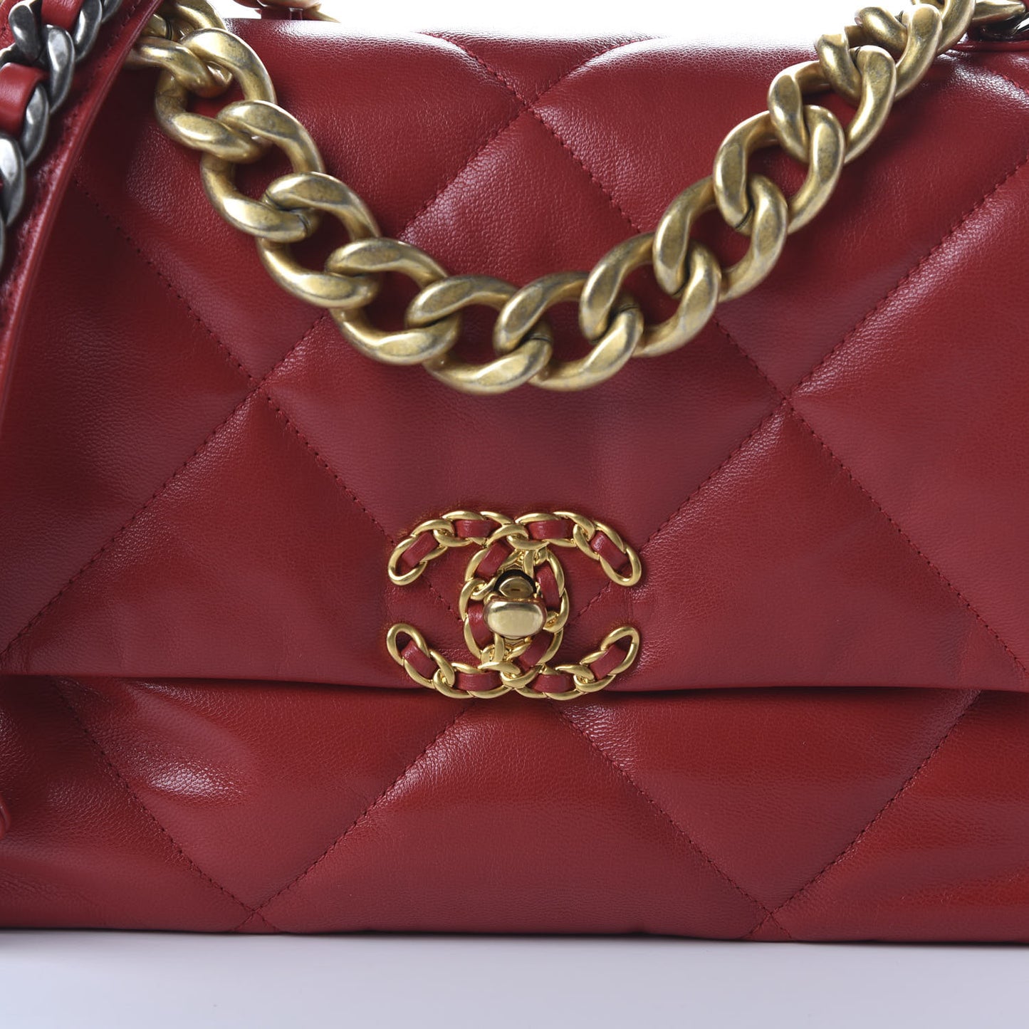 Goatskin Quilted Large 19 Flap Red