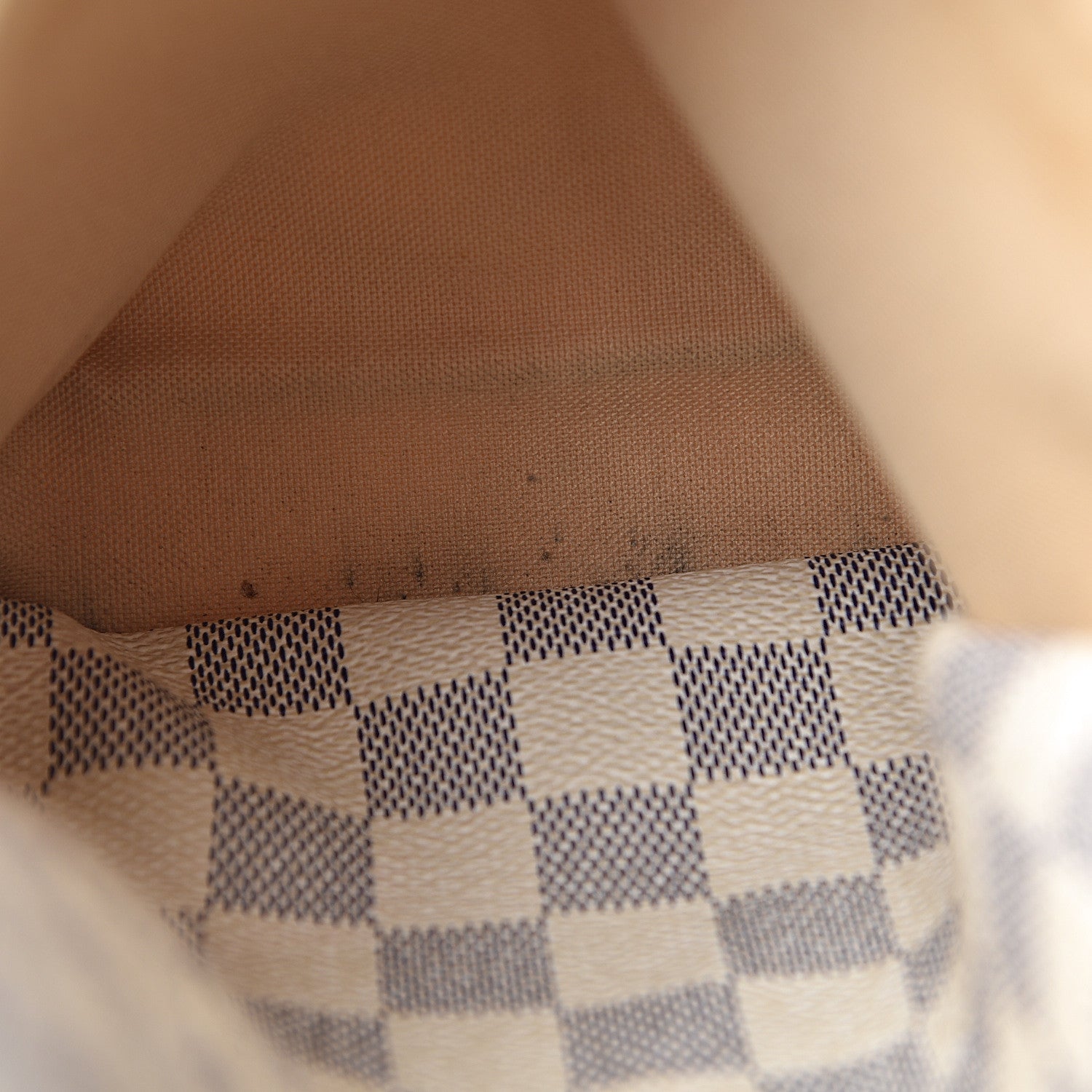 Louis Vuitton Damier Azur Totally MM 16 of 24