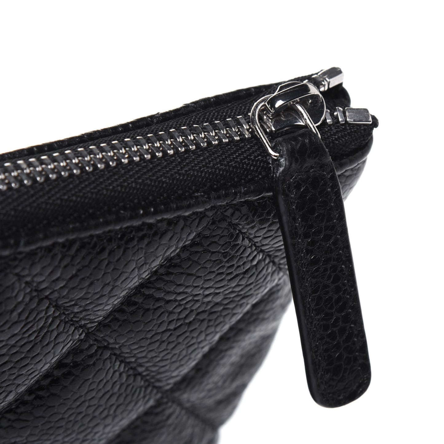 Caviar Quilted Medium Cosmetic Case So Black