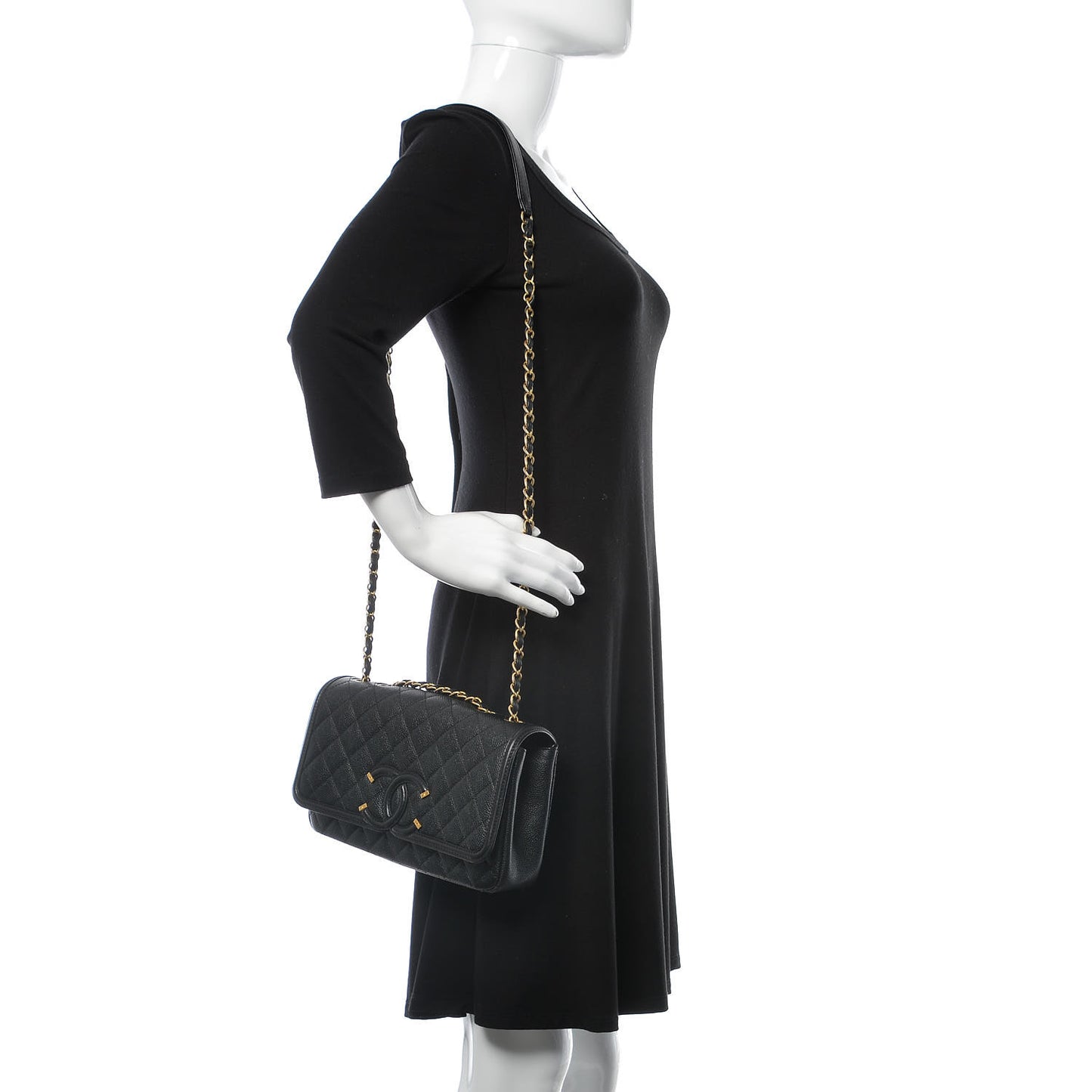 Caviar Quilted Medium CC Filigree Flap Black