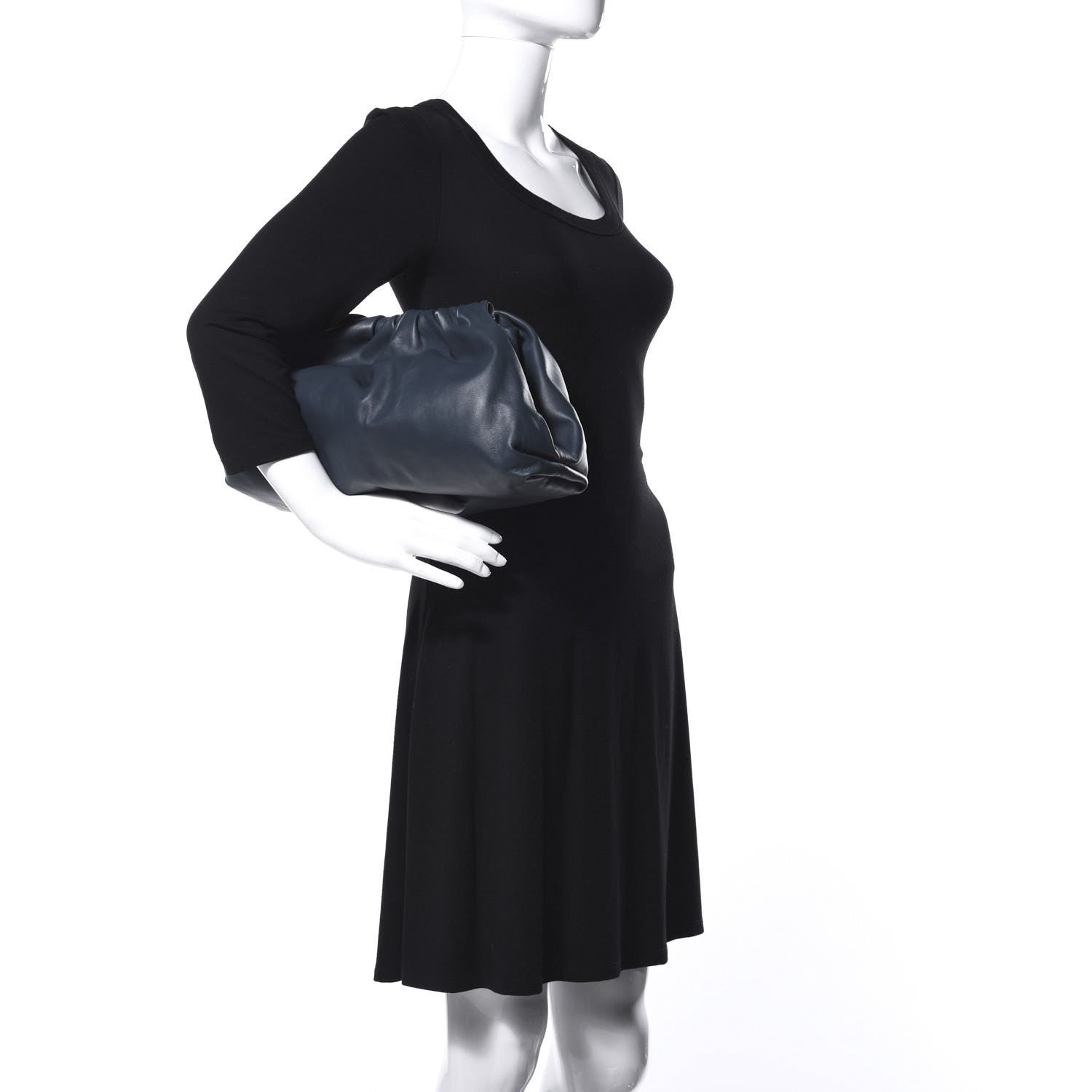 Bottega Veneta Smooth Butter Calf The Pouch Oversized Clutch Deep Blue 2 of 11