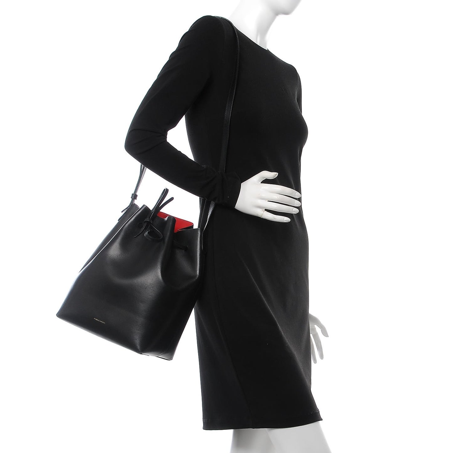 Vegetable Tanned Calfskin Bucket Bag Black Flamma