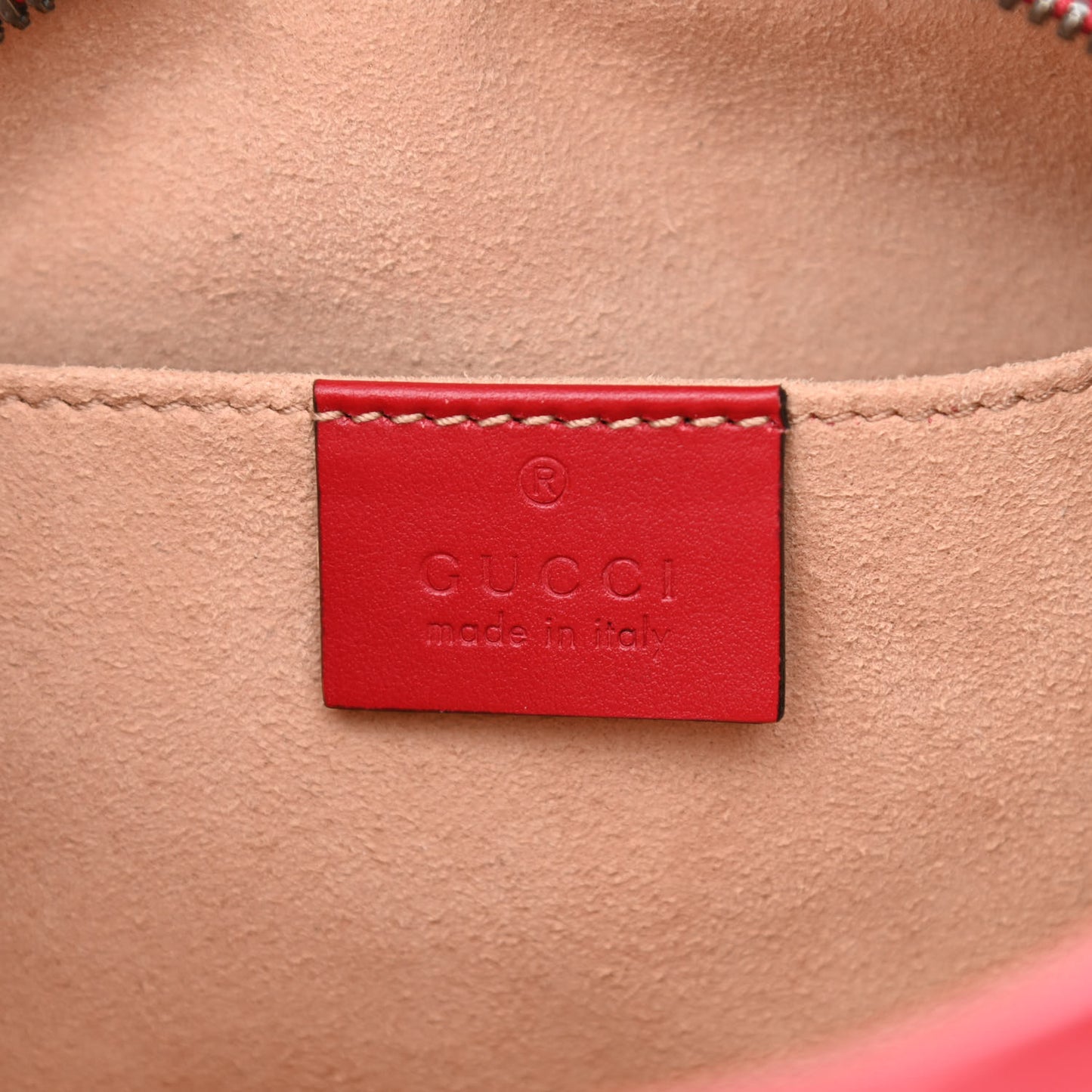 Calfskin Matelasse Small GG Marmont Chain Shoulder Bag Hibiscus Red