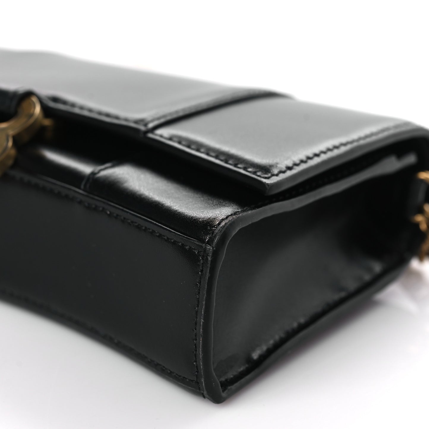 Shiny Box Calfskin Hourglass Chain Bag Black