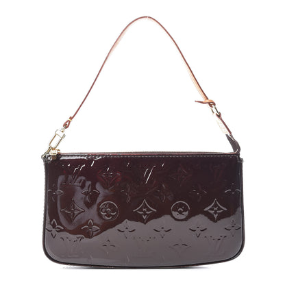 Louis Vuitton Vernis Pochette Accessories NM Amarante 1 of 9