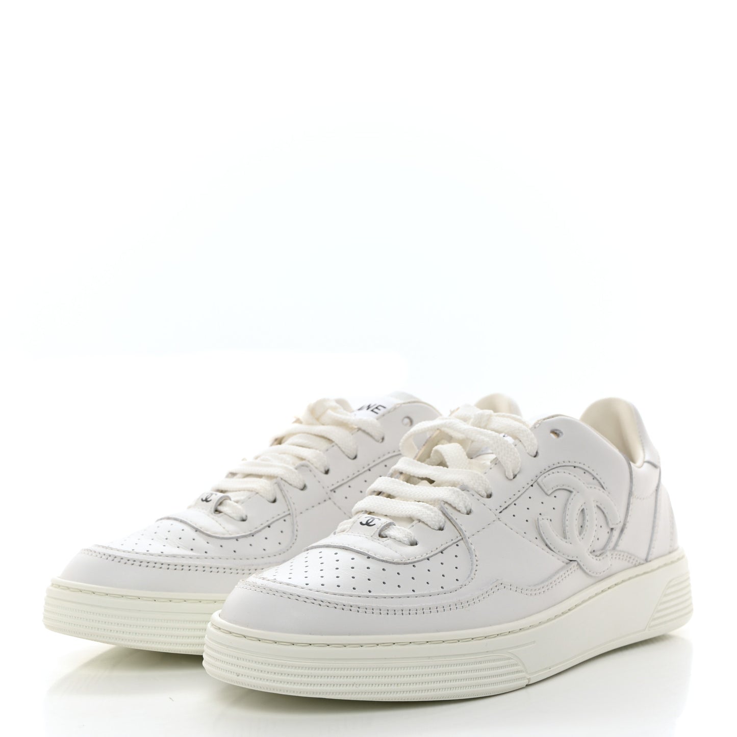 Calfskin CC Womens Sneakers 37 White