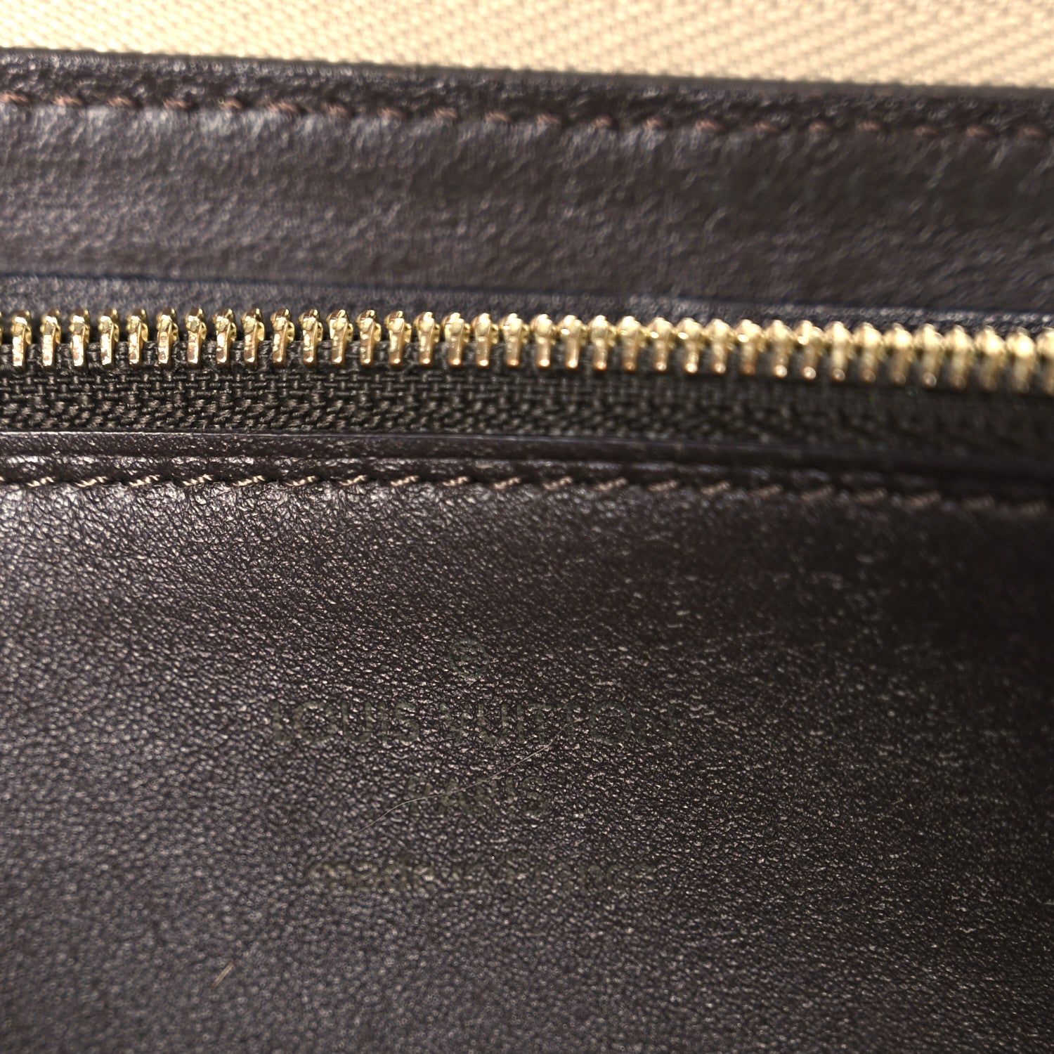 Louis Vuitton Taurillon Comete Wallet Galet 6 of 8