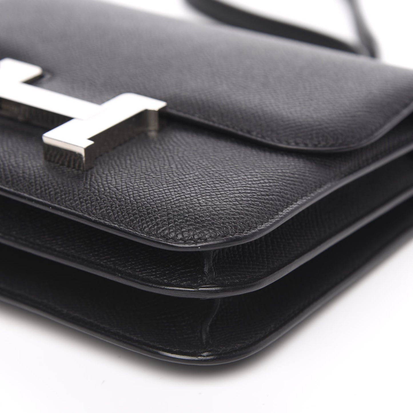 Epsom Constance 18 Black