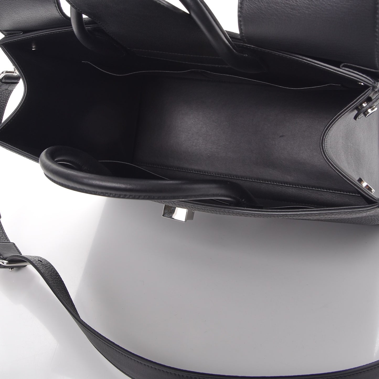 Grained Calfskin Large Diorever Flap Black