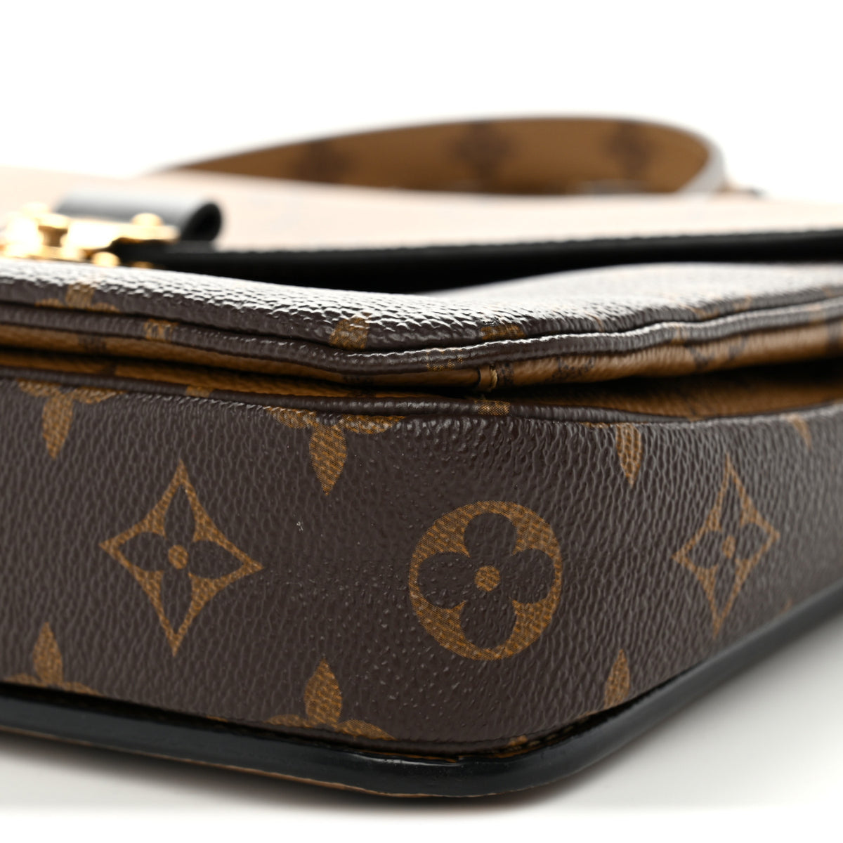 Reverse Monogram Pochette Metis