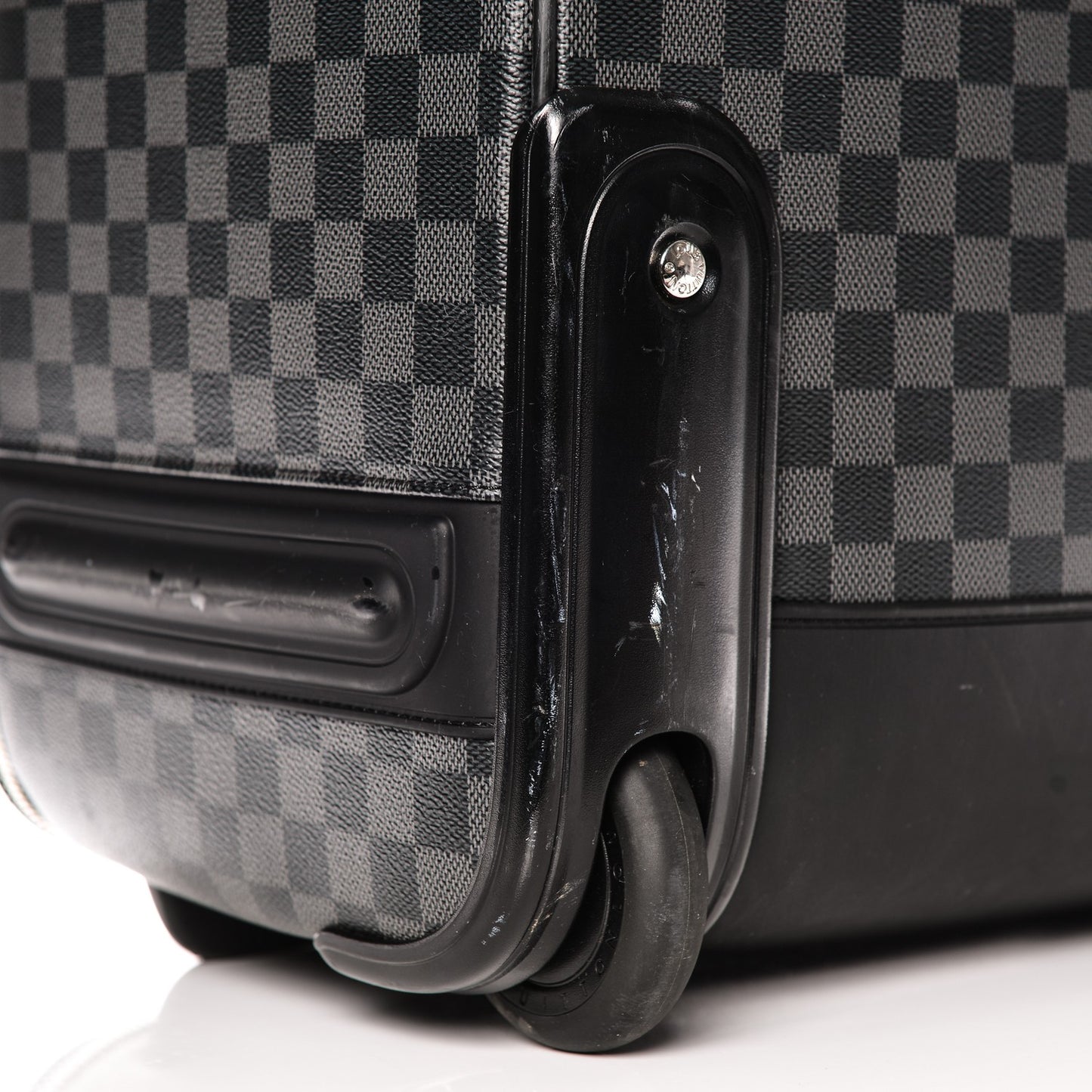 Damier Graphite Pegase 65