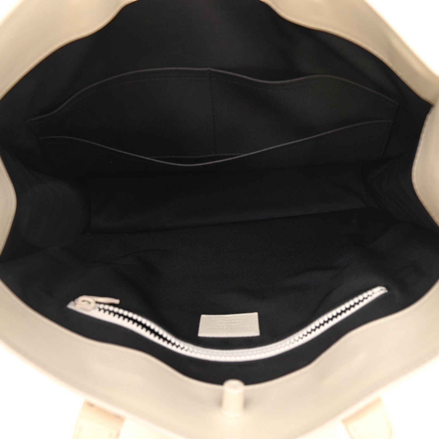 Louis Vuitton Taurillon Monogram Sac Plat Powder White 5 of 11