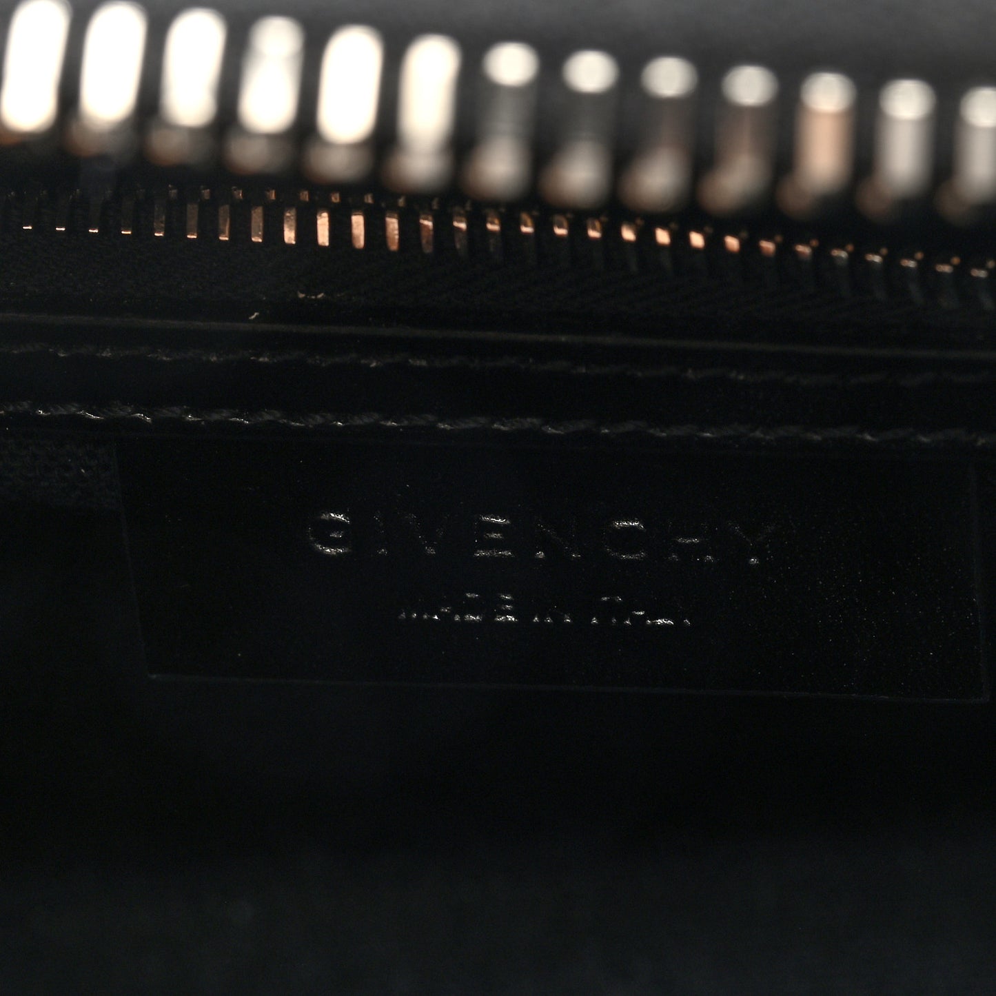 Shiny Lord Calfskin Mini Antigona Black