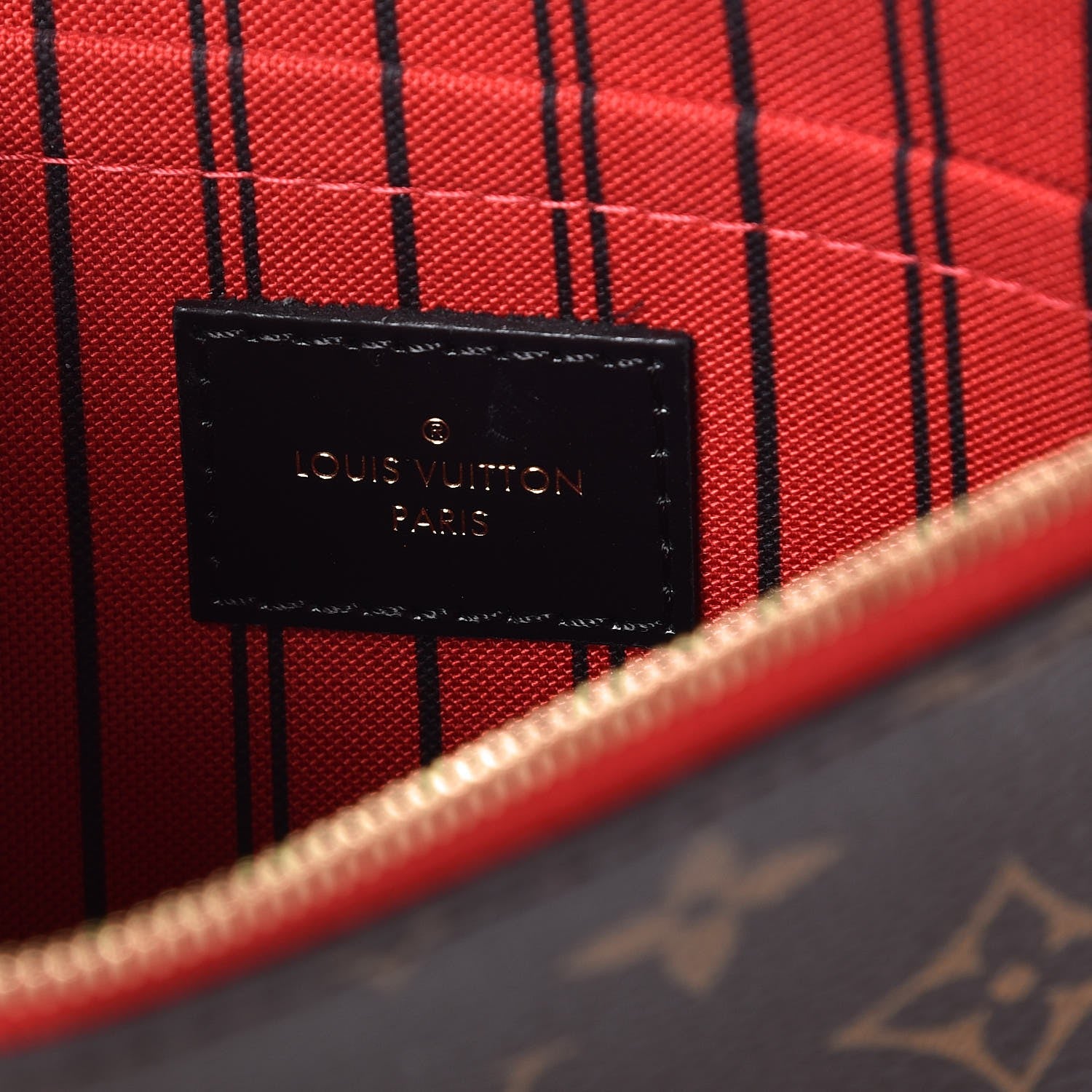 Louis Vuitton Monogram World Tour Neverfull MM GM Pochette 5 of 8