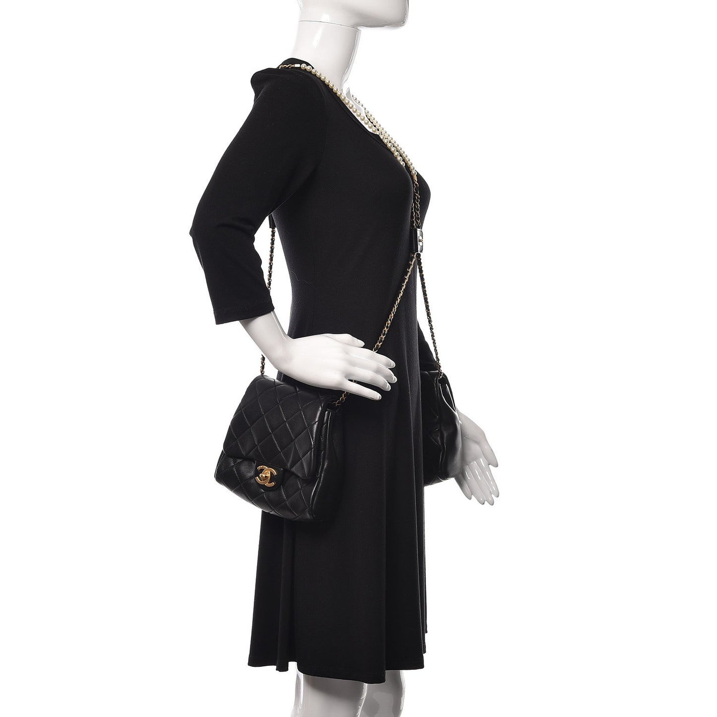 Lambskin Pearl Quilted Side Packs Black