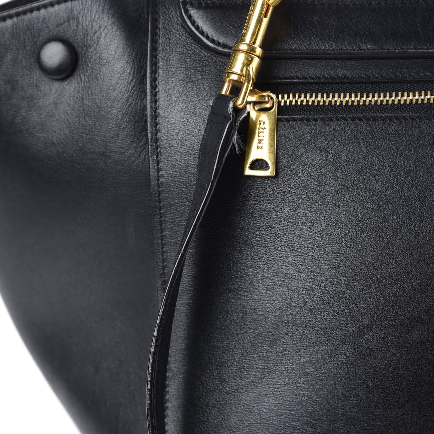 Smooth Calfskin Medium Trapeze Black