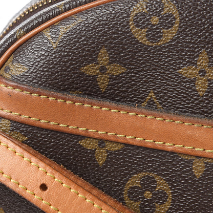 Louis Vuitton Monogram Blois 24 of 26
