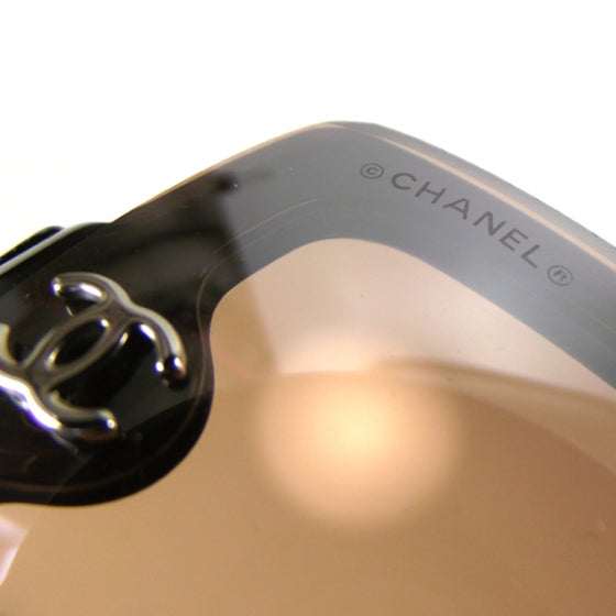 CC Sunglasses Shades w Case