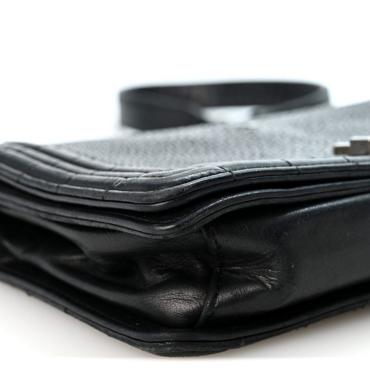 Chanel Galuchat Stingray Medium Boy Flap Black 9 of 10