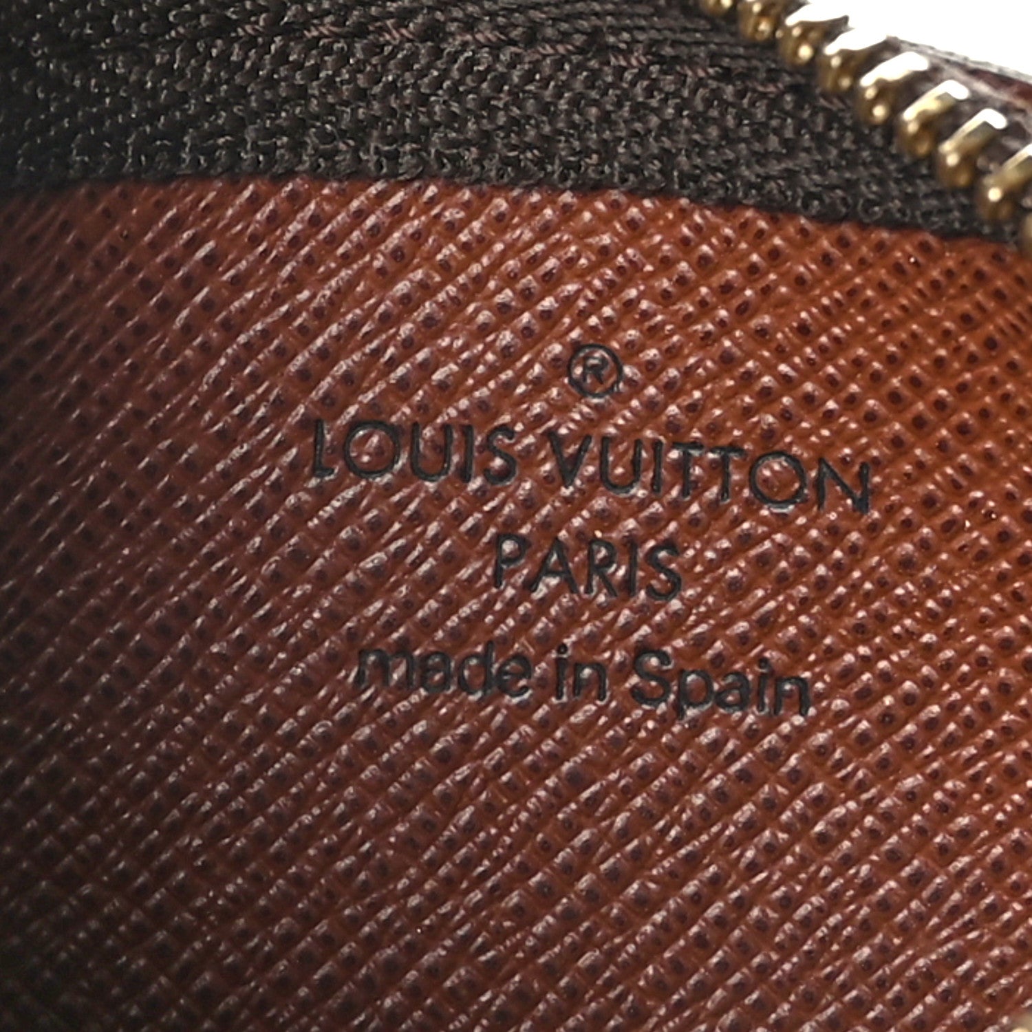 Louis Vuitton Monogram Key Pouch 6 of 6