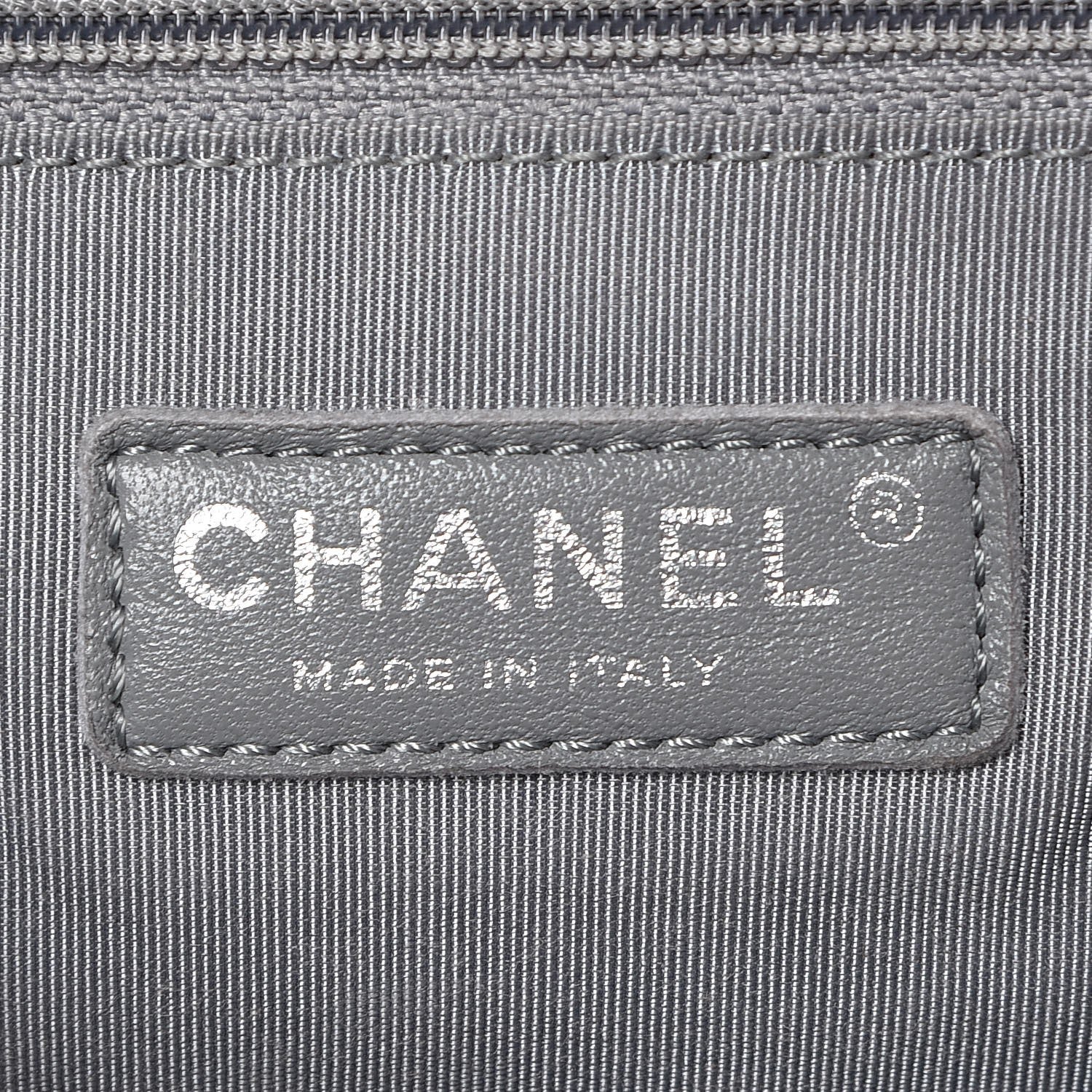 Chanel Washed Lambskin Quilted Maxi Chain Around Flap Black 6 of 10