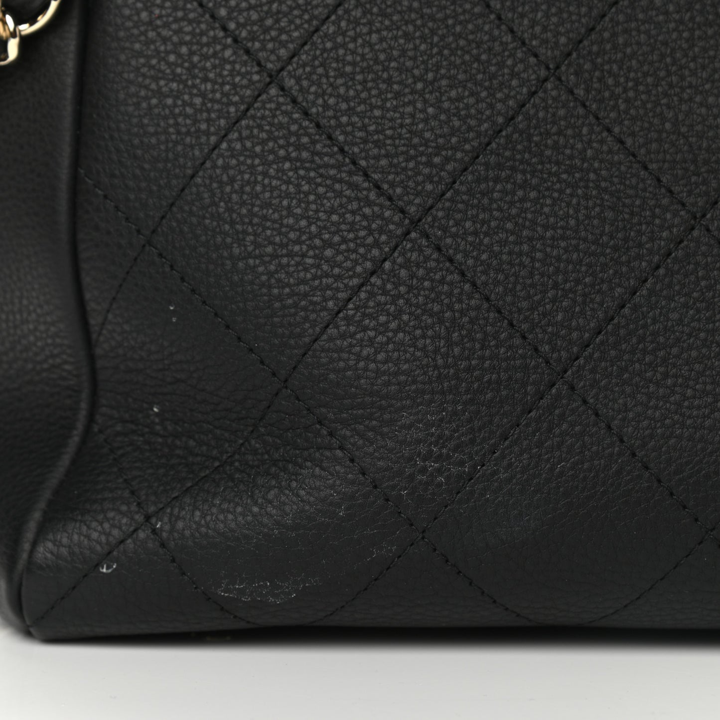 Bullskin Stitched Medium Shopping Bag Black