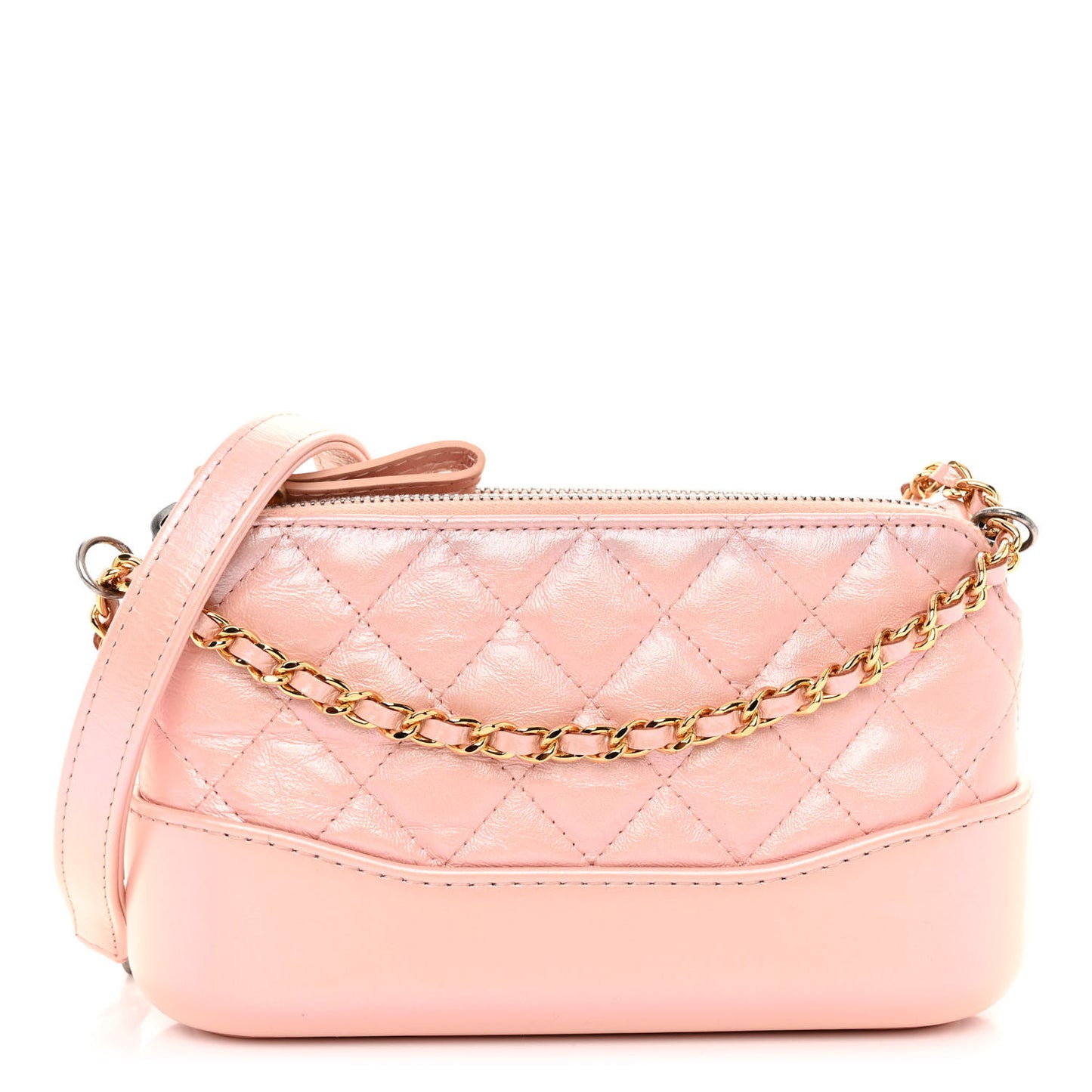 Iridescent Lambskin Calfskin Quilted Small Gabrielle Clutch With Chain Light Pink