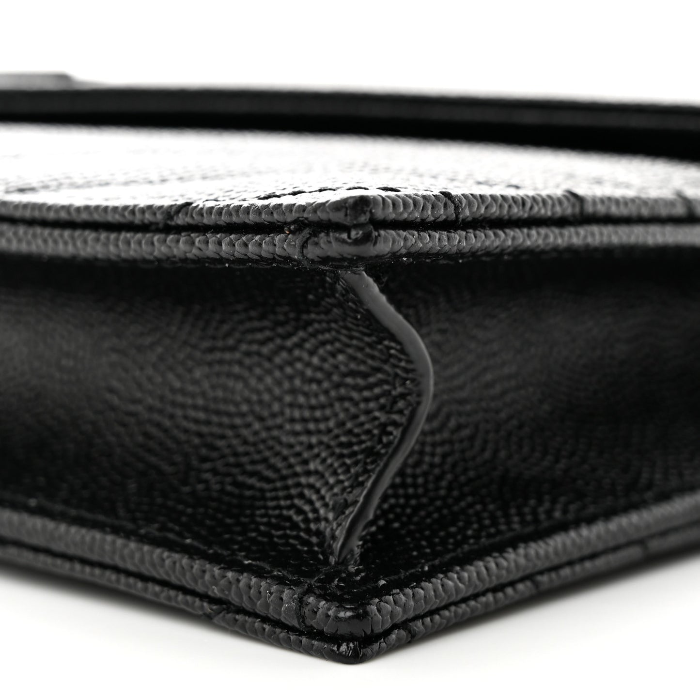 Grain De Poudre Matelasse Chevron Monochrome Monogam Envelope Chain Wallet Black