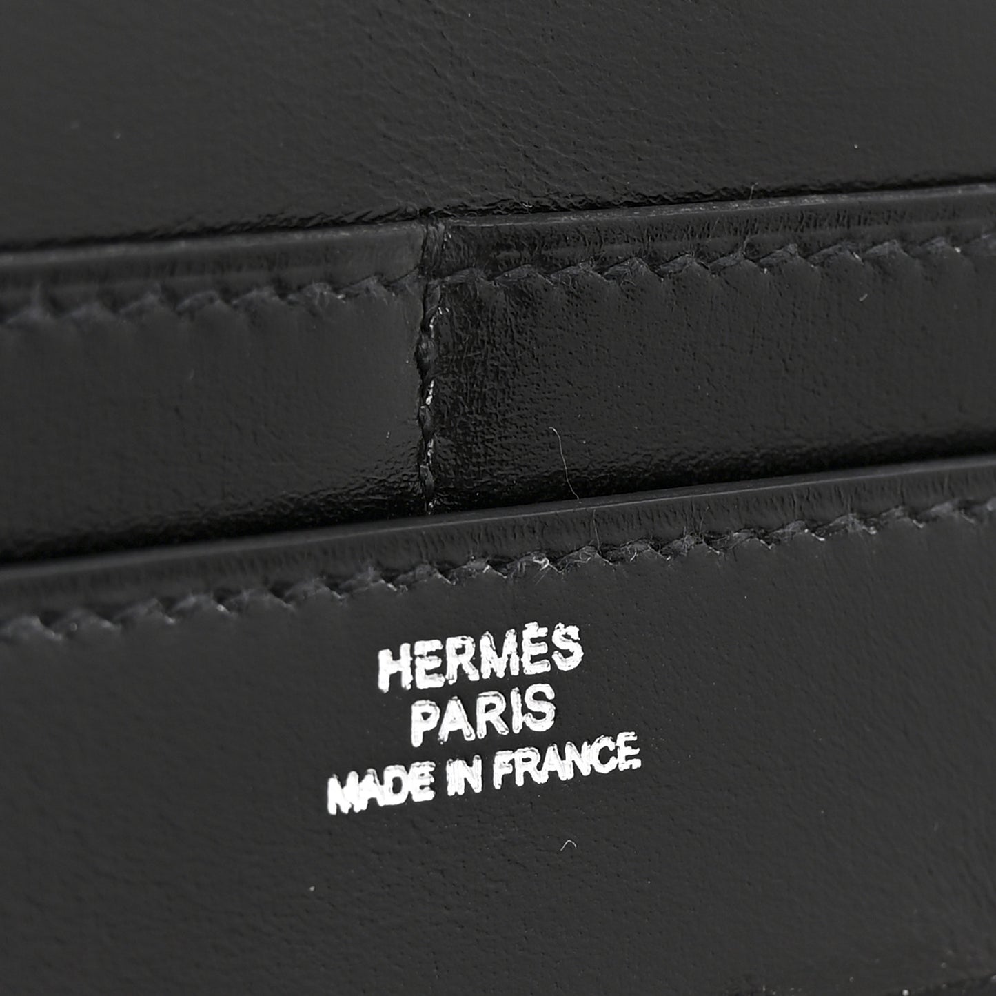 Box Constance Short Wallet Black
