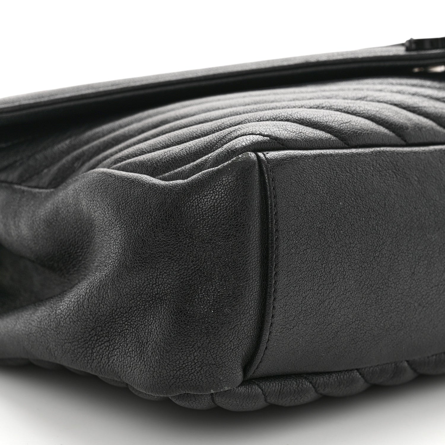 Saint Laurent Sheepskin Matelasse Chevron Monogram Monochrome Large College Satchel Black 9 of 10