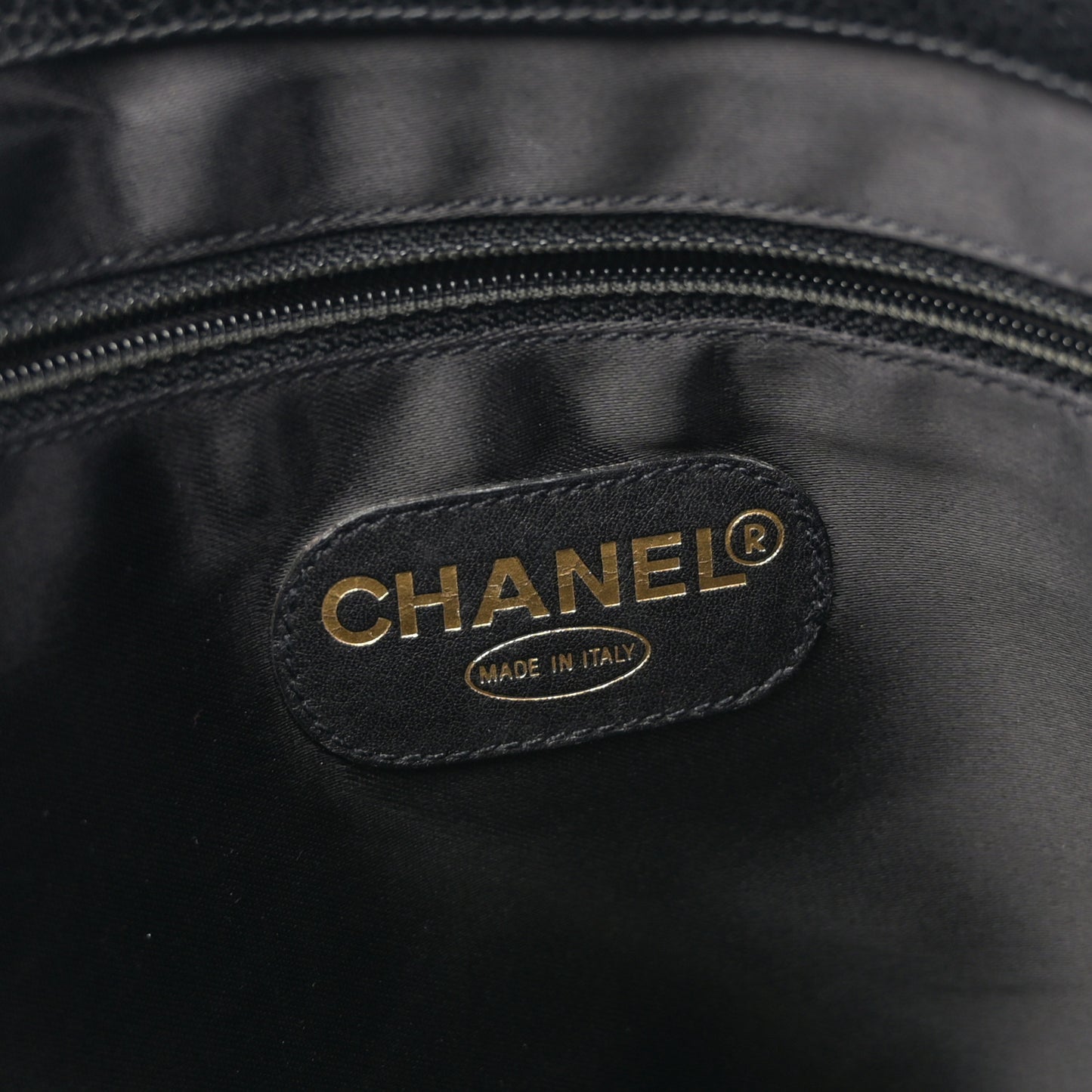 Caviar Large CC Shoulder Bag Black Black