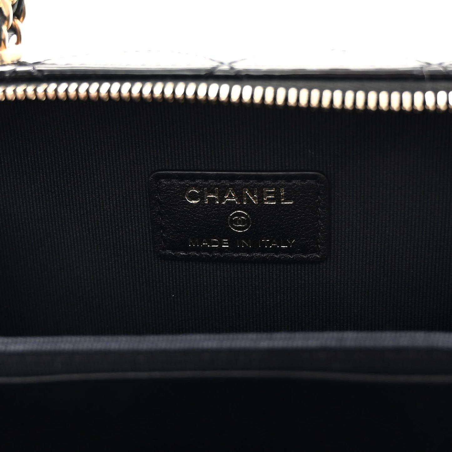 Patent Quilted Mini Pick Me Up Vanity Case Black