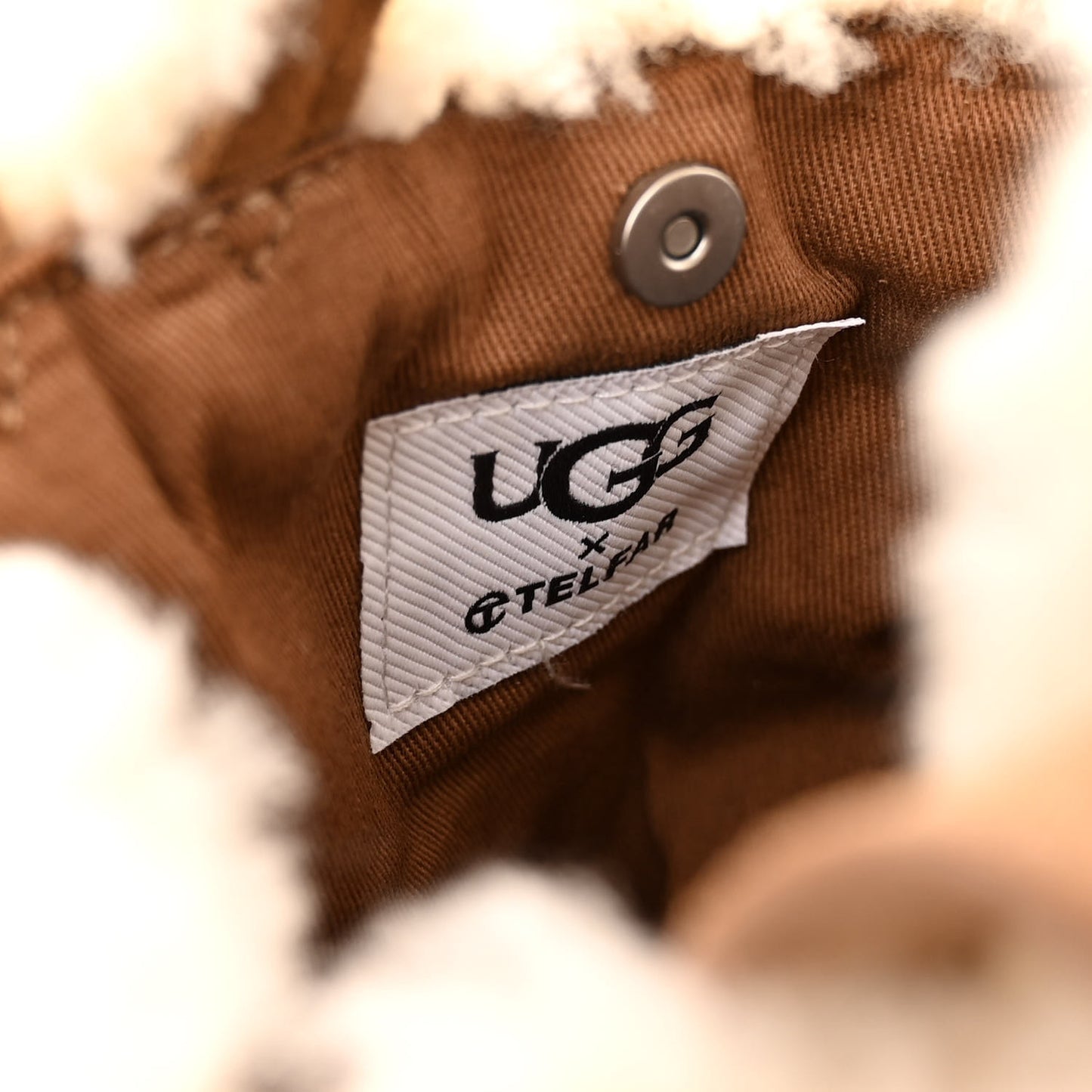 X UGG Suede shearling Small Shopping Bag Natural