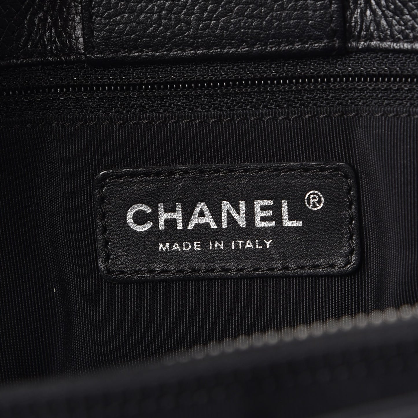 Calfskin Cerf Executive Shopper Tote Black