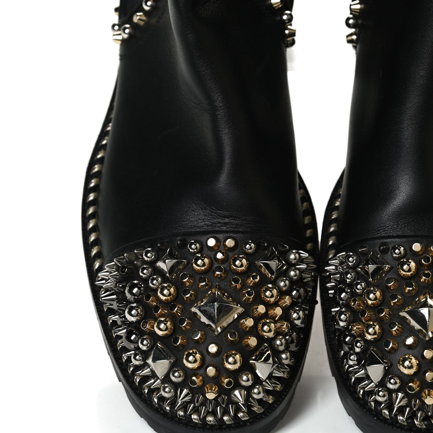 Calfskin Studded Chasse A Clou Flat Chelsea Boots 41 Black