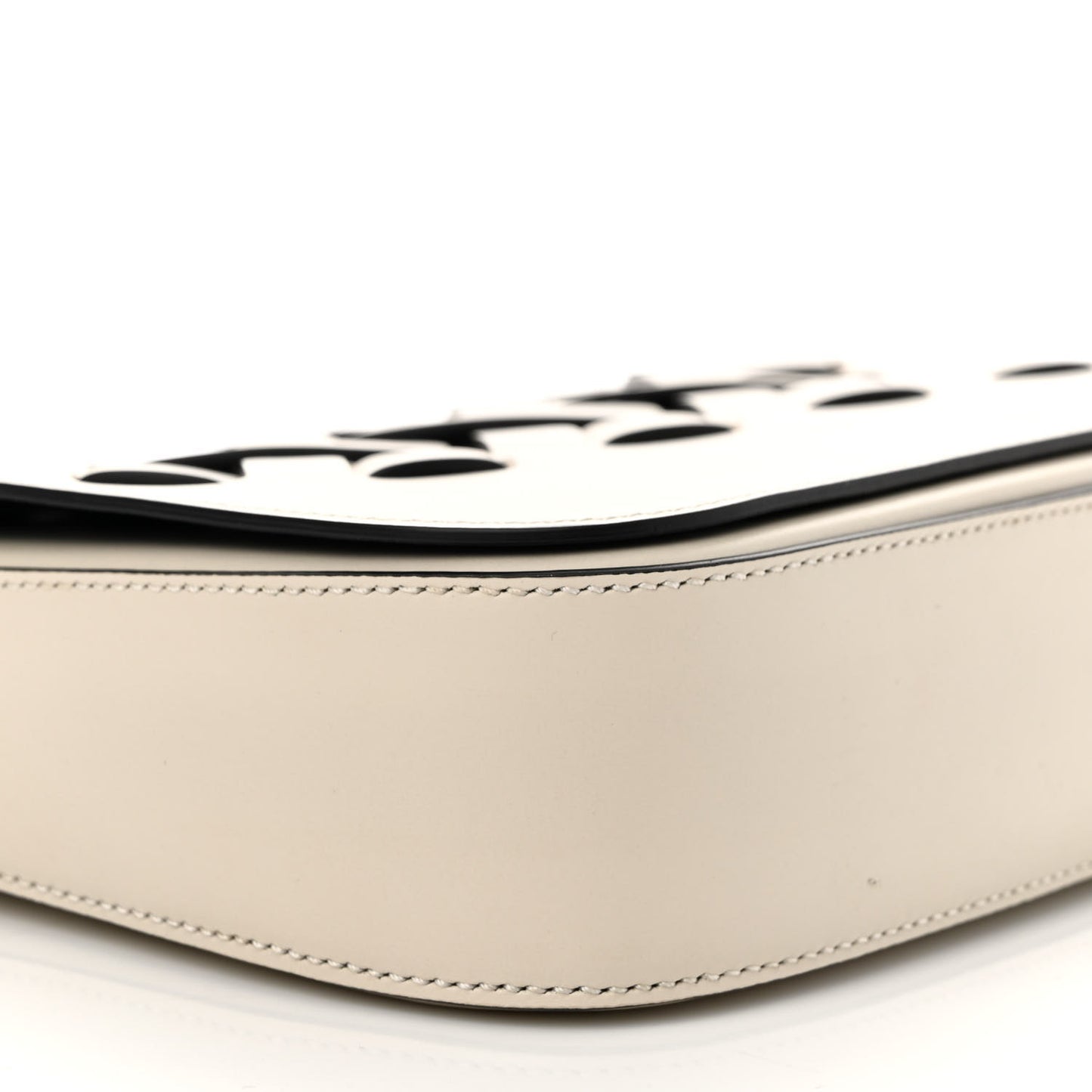 Vitello Intreccio Tress Shoulder Bag White Black