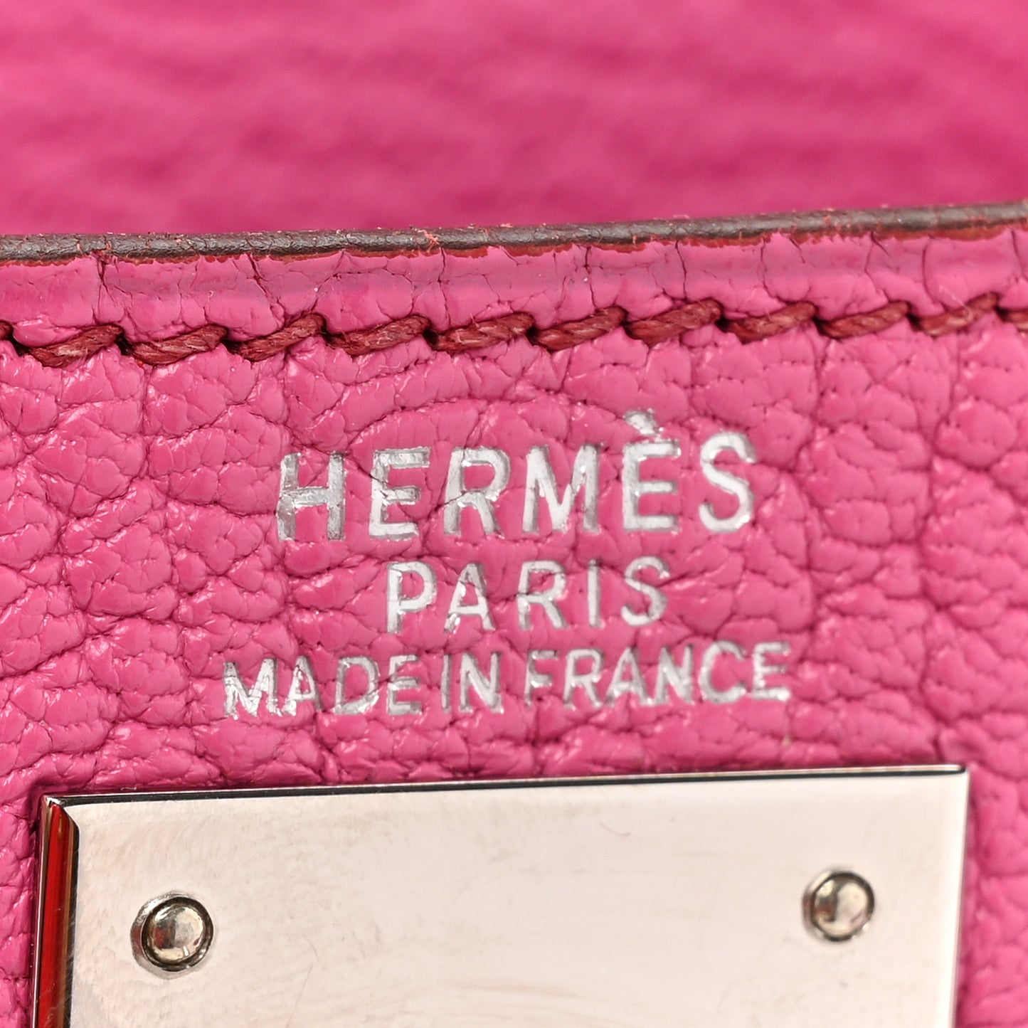 Chevre de Coromandel Kelly Retourne 32 Fuchsia