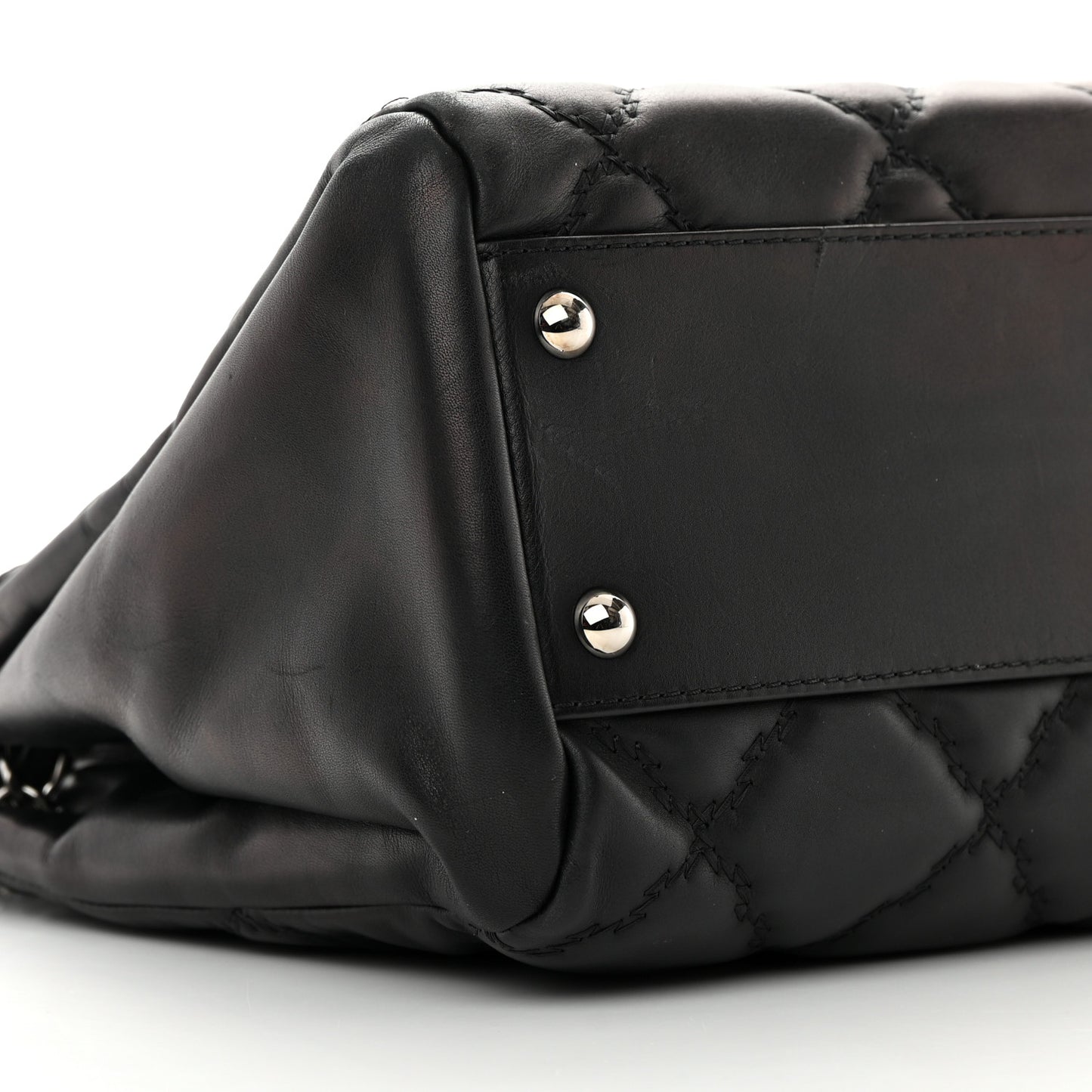 Calfskin Double Stitch Large Hamptons Flap Bag Black