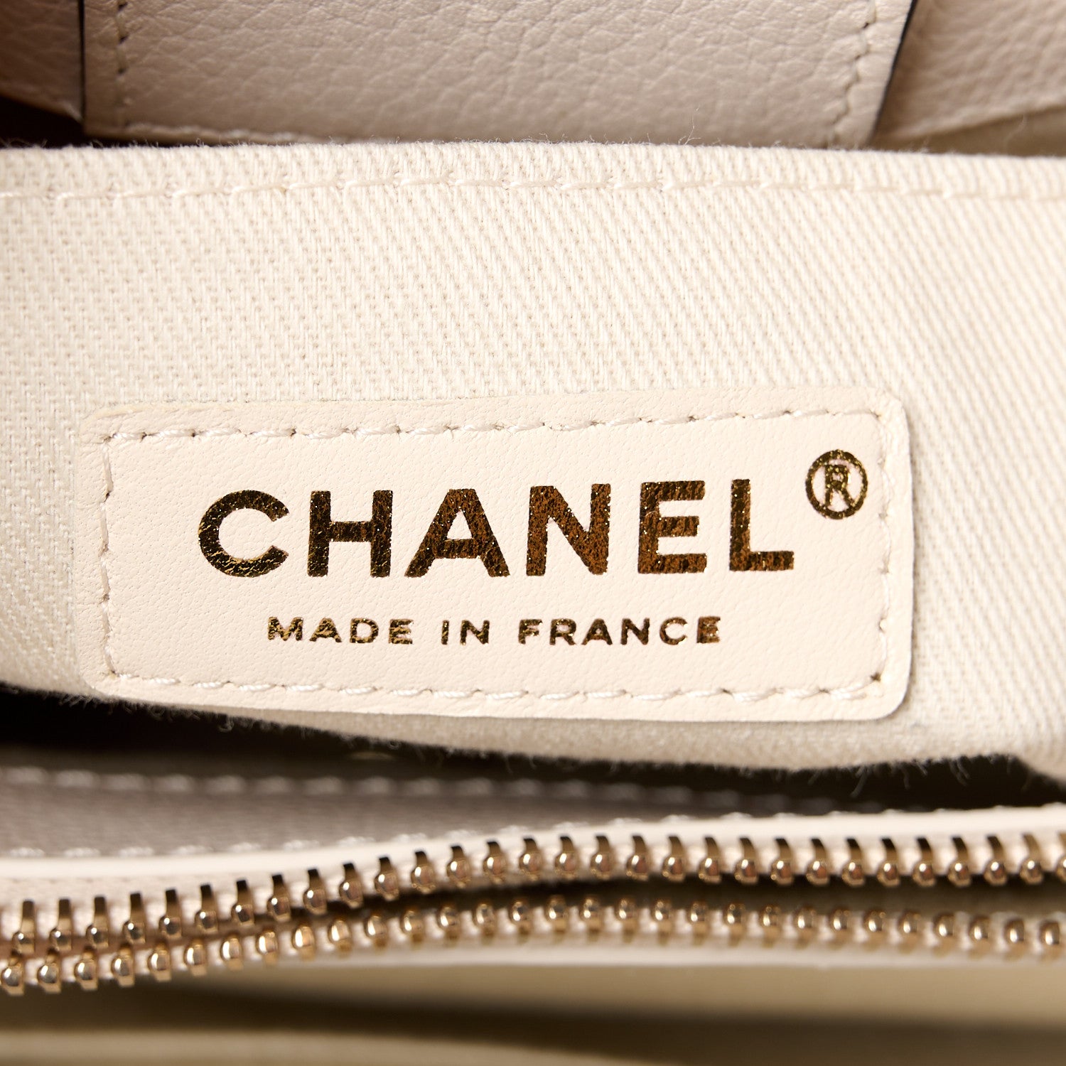 Chanel Grained Calfskin Small Bi-Color Neo Executive Shopper Tote Black Beige 6 of 13