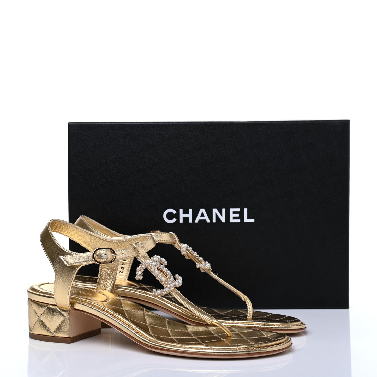 Laminated Lambskin Quilted CC Pearl Thong Sandals 39 Gold