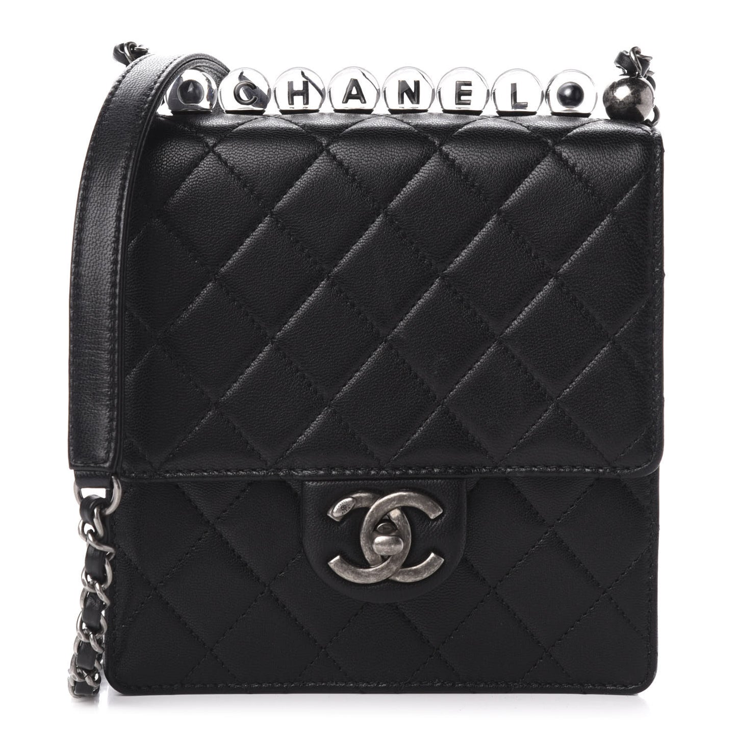Lambskin Quilted Chic Pearls Flap Black