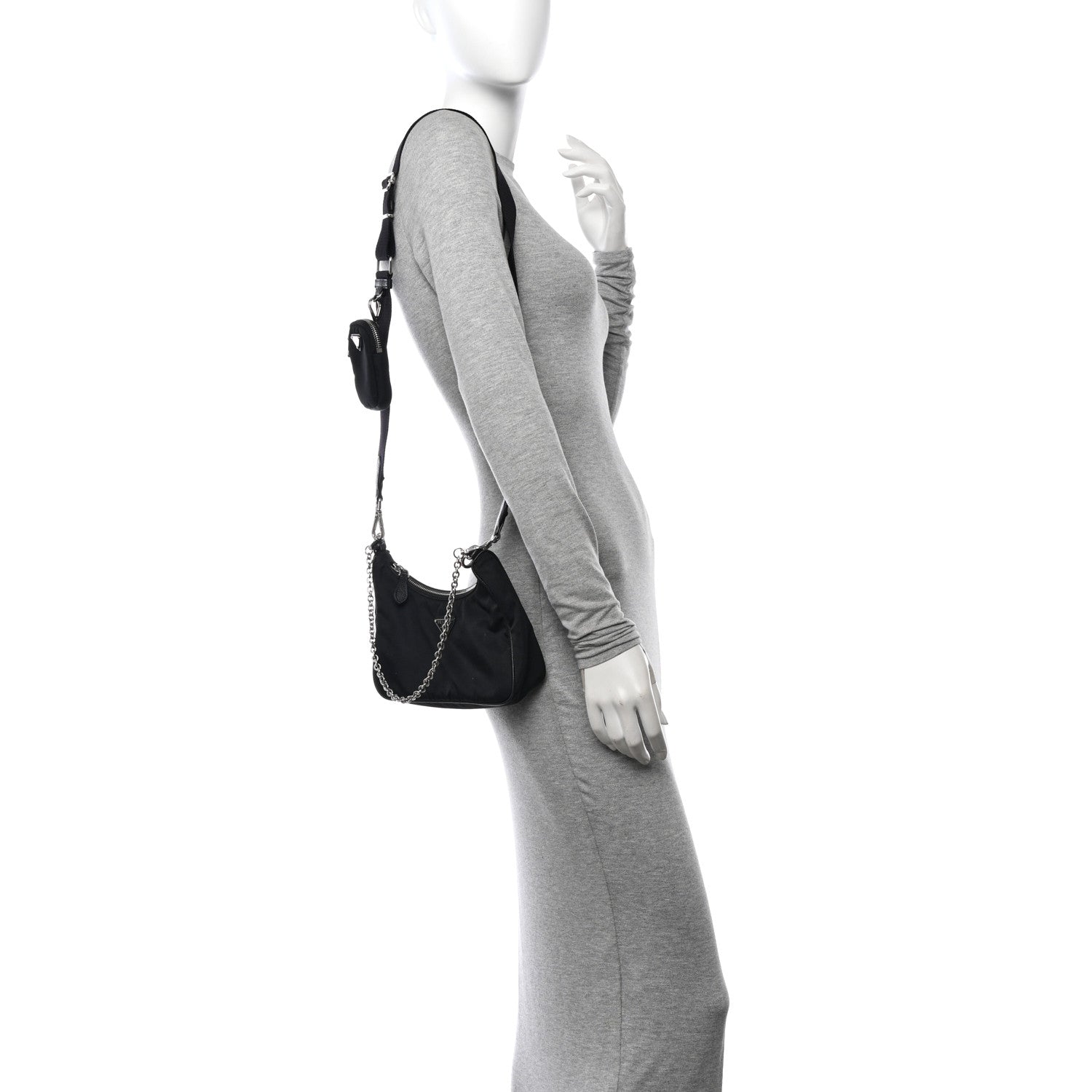 Prada Nylon Re-Edition 2005 Shoulder Bag Black 2 of 10
