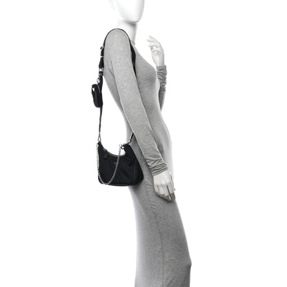 Prada Nylon Re-Edition 2005 Shoulder Bag Black 2 of 10