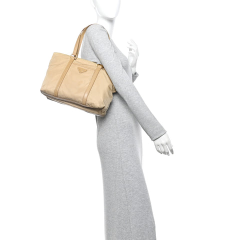 Tessuto Nylon Saffiano Tote Beige