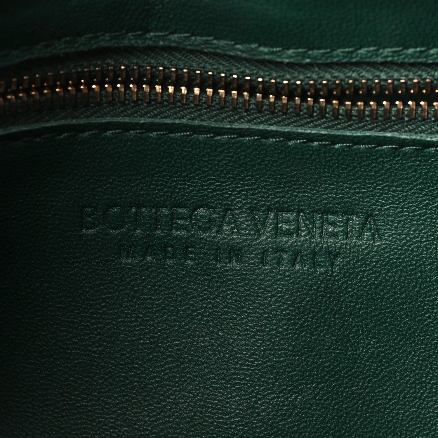Bottega Veneta Grained Calfskin Maxi Intrecciato Cassette Crossbody Bag Raintree Green 6 of 12